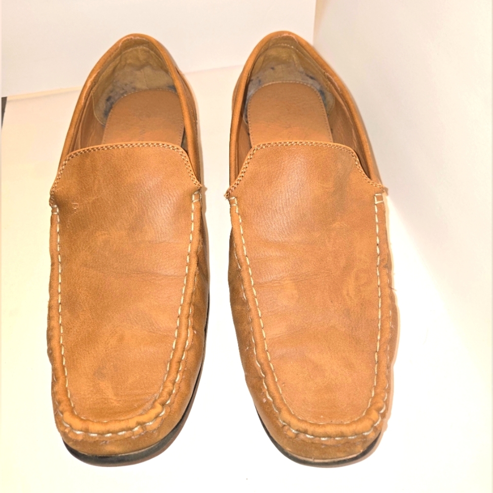 Savannah Harbor Men's 10.5M Tan Loafers
